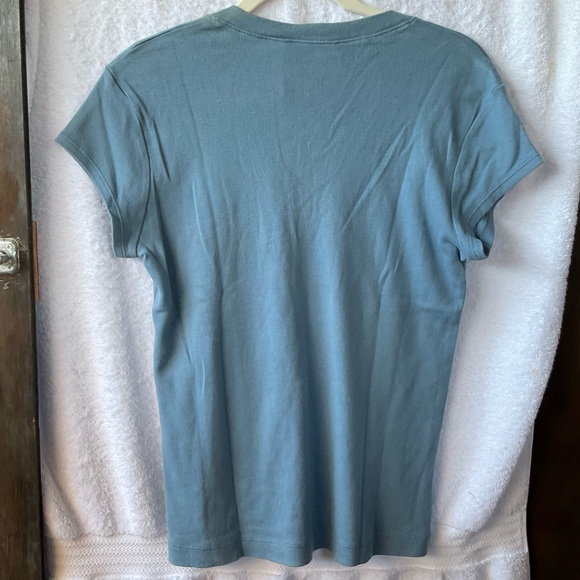 Chico’s Design Apparel Bliss Short Sleeve Tee Arctic; NWT; M/8 - Picture 3 of 10